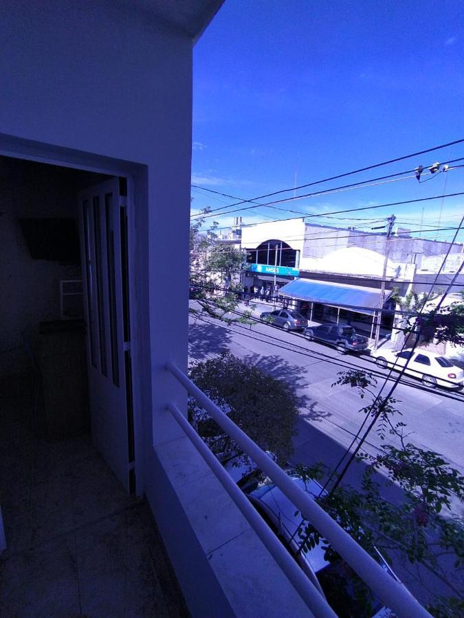 Center 3pax *